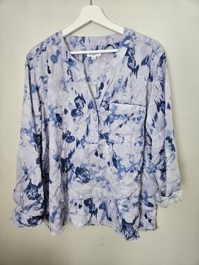 NEW Westbound Woman Light Purple Blue Printed V-Neck Long Sleeve Top Blouse